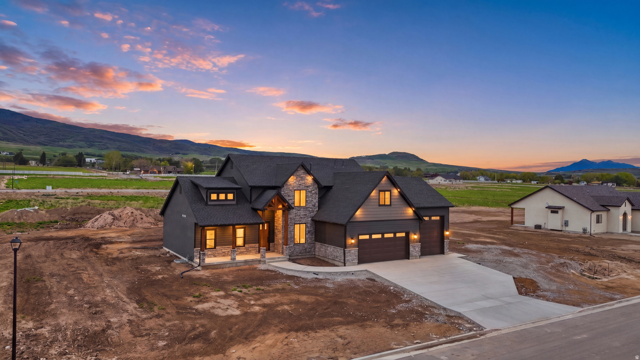 CANYON RIDGE ESTATES - Residential