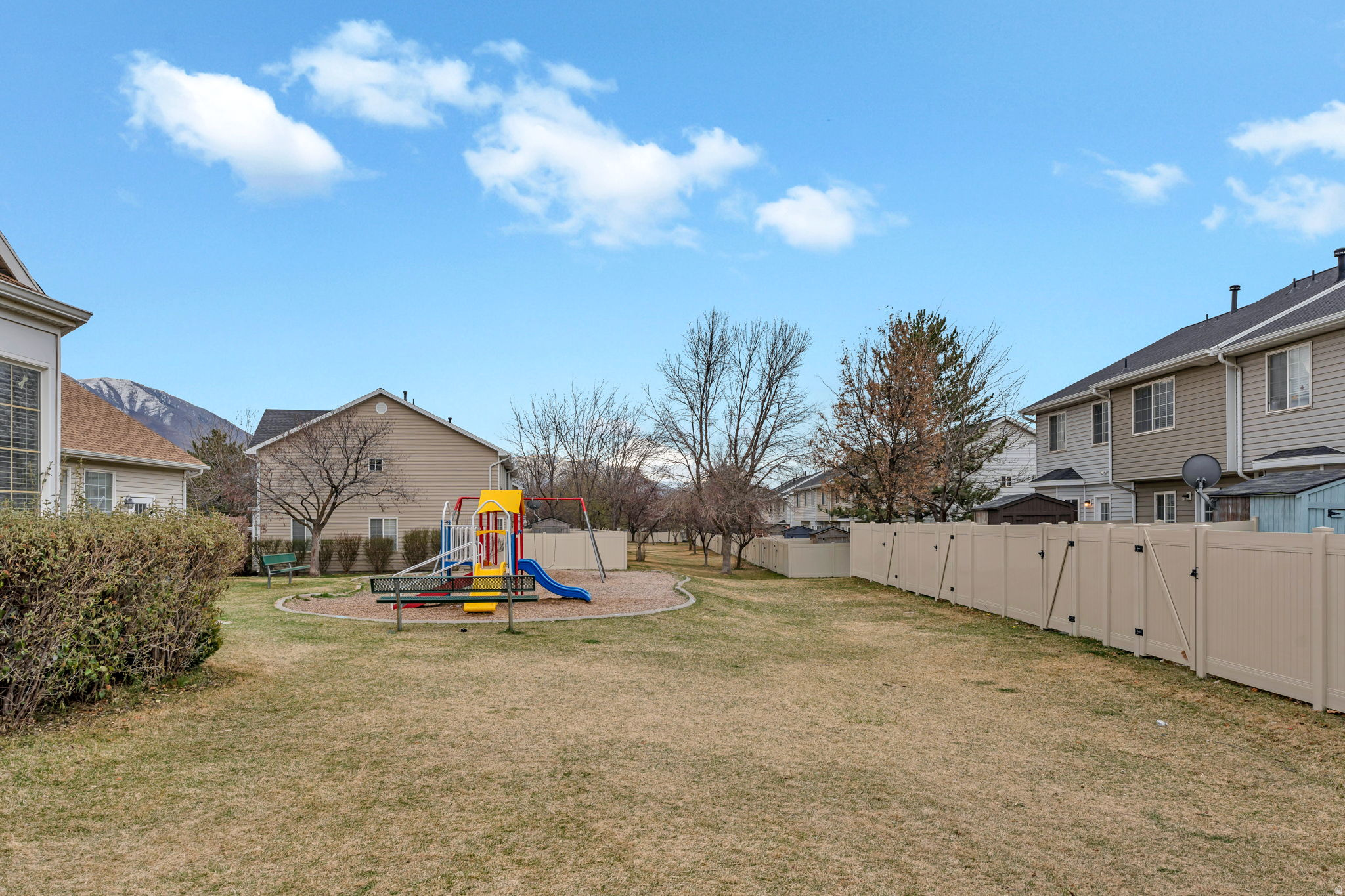 PARK RIDGE - Residential