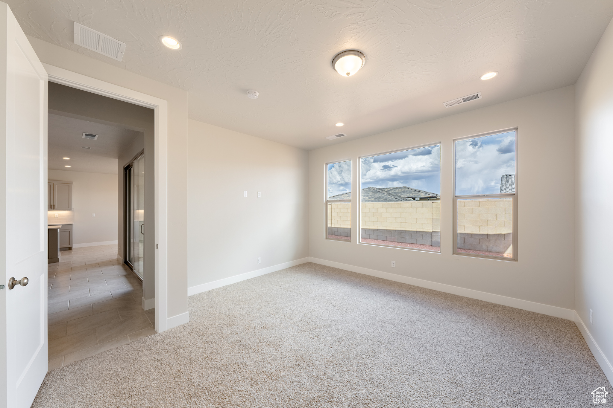 SOLIS AT CORAL CANYON - Residential