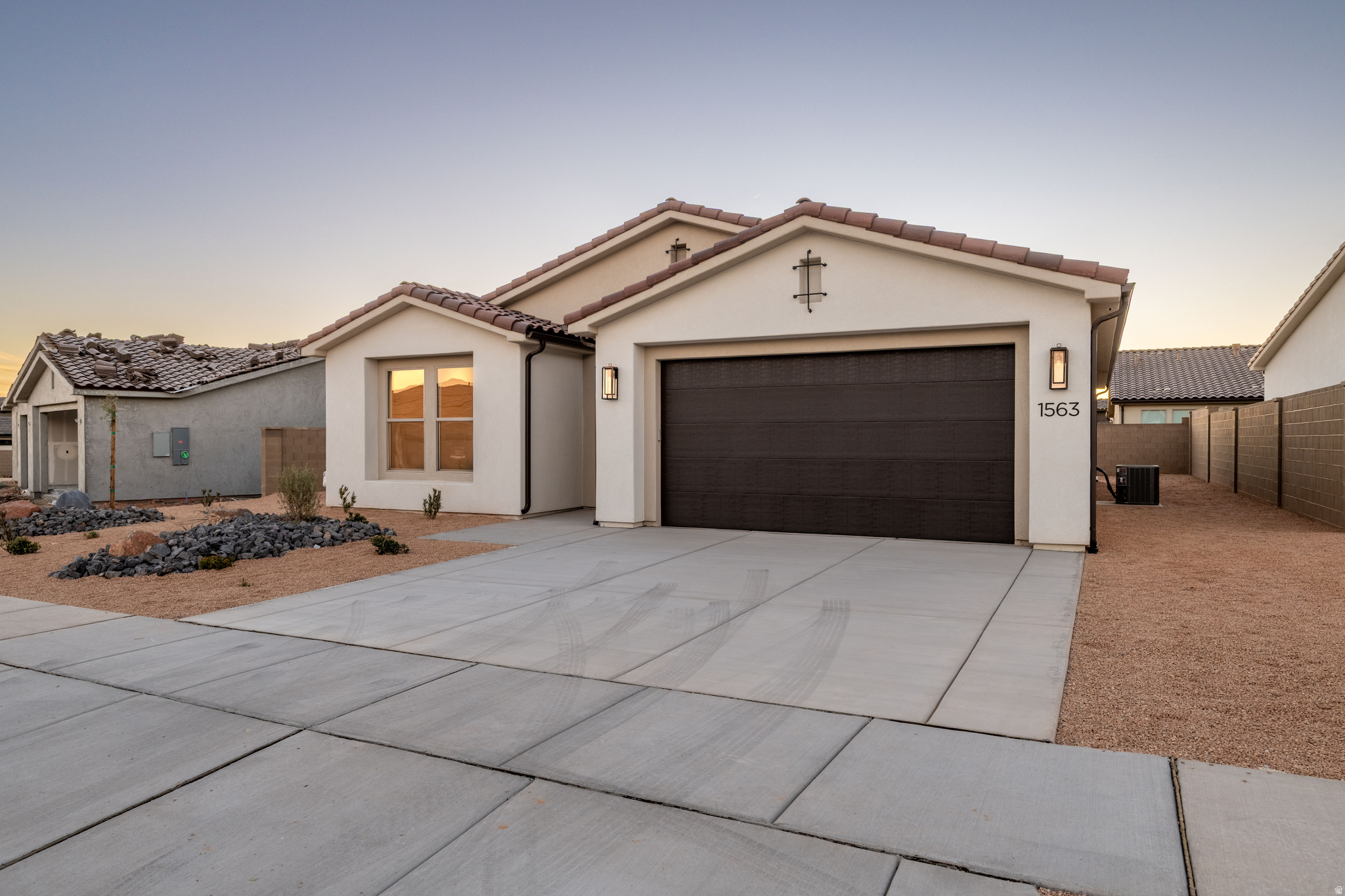 SOLIS AT CORAL CANYON - Residential