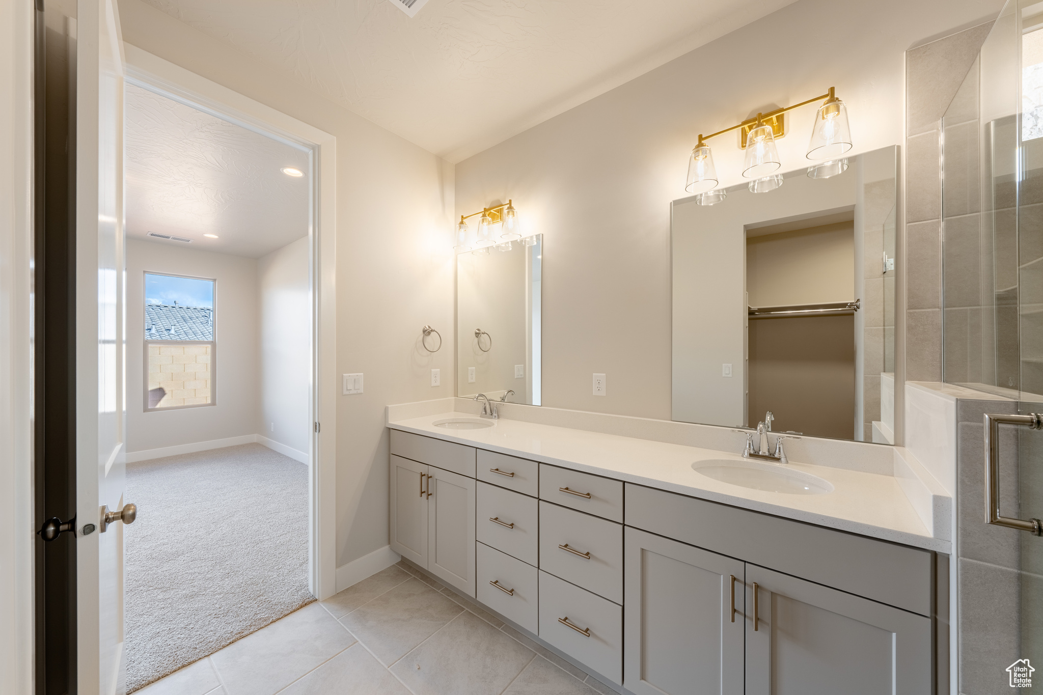 SOLIS AT CORAL CANYON - Residential