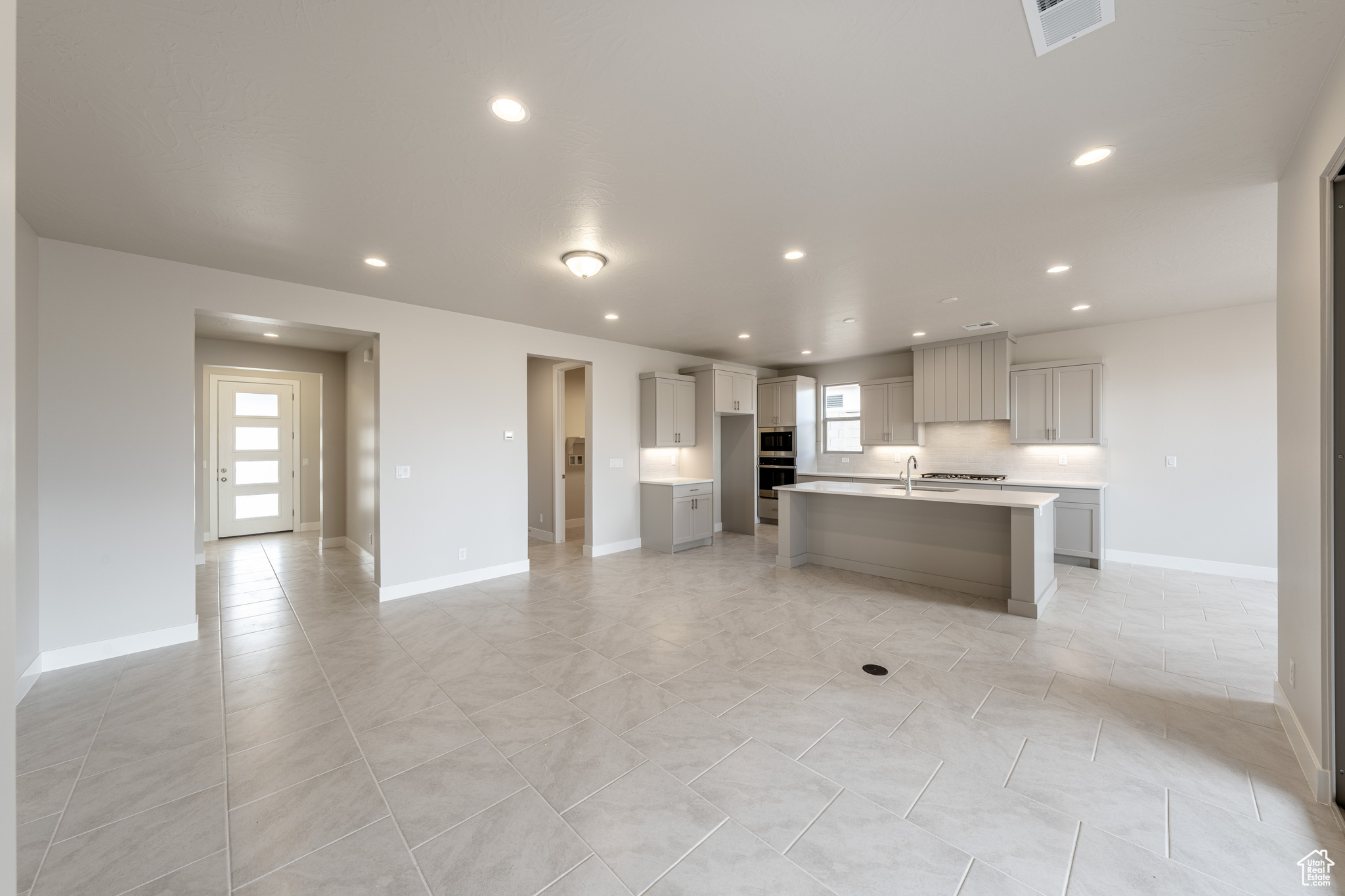 SOLIS AT CORAL CANYON - Residential