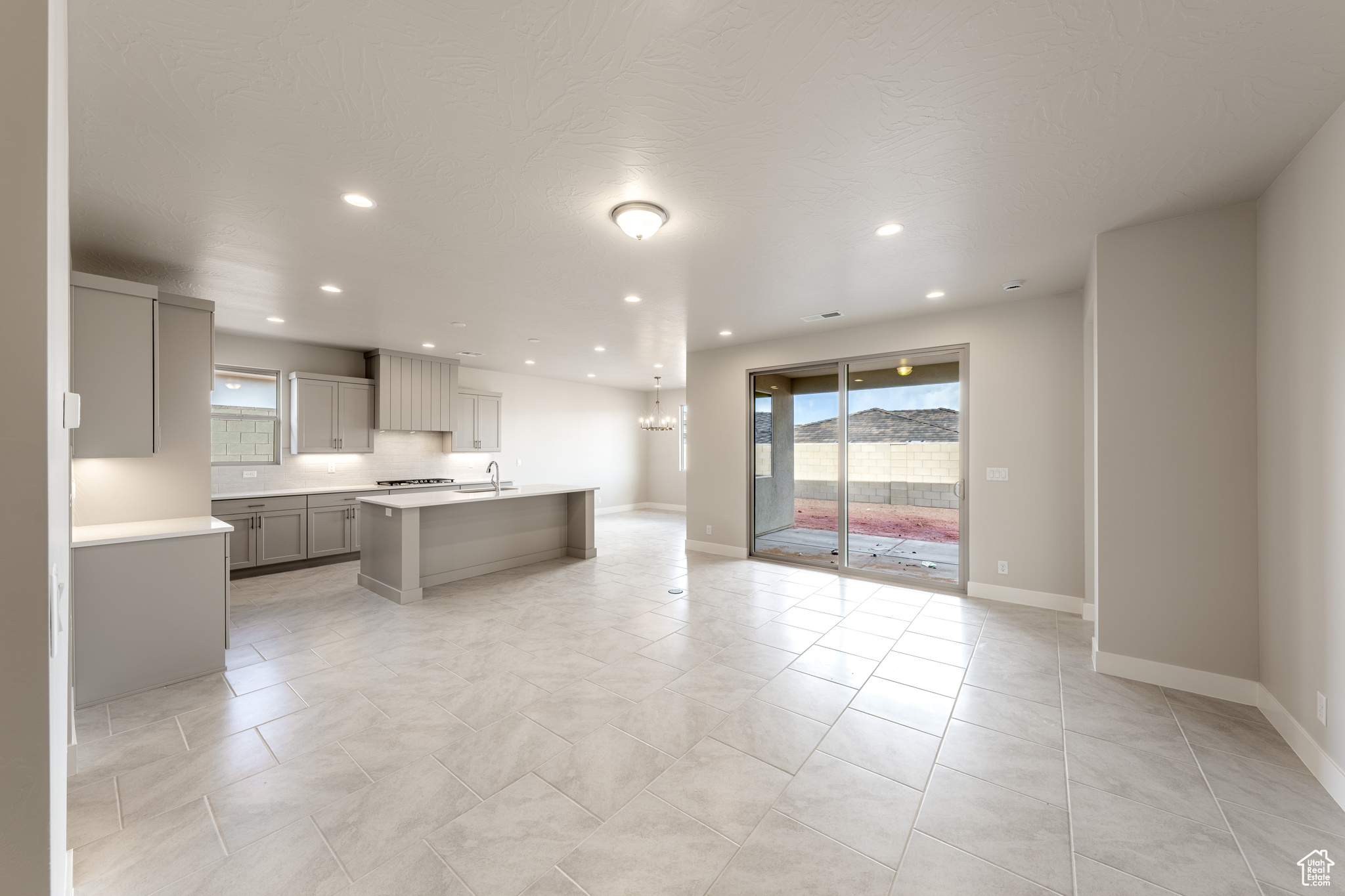 SOLIS AT CORAL CANYON - Residential