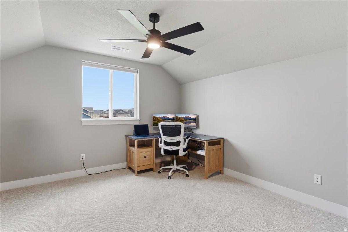 RIVER CROSSING - Residential