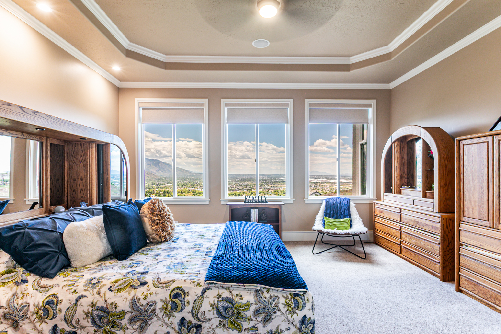 PEBBLE BEACH OF THE - Residential