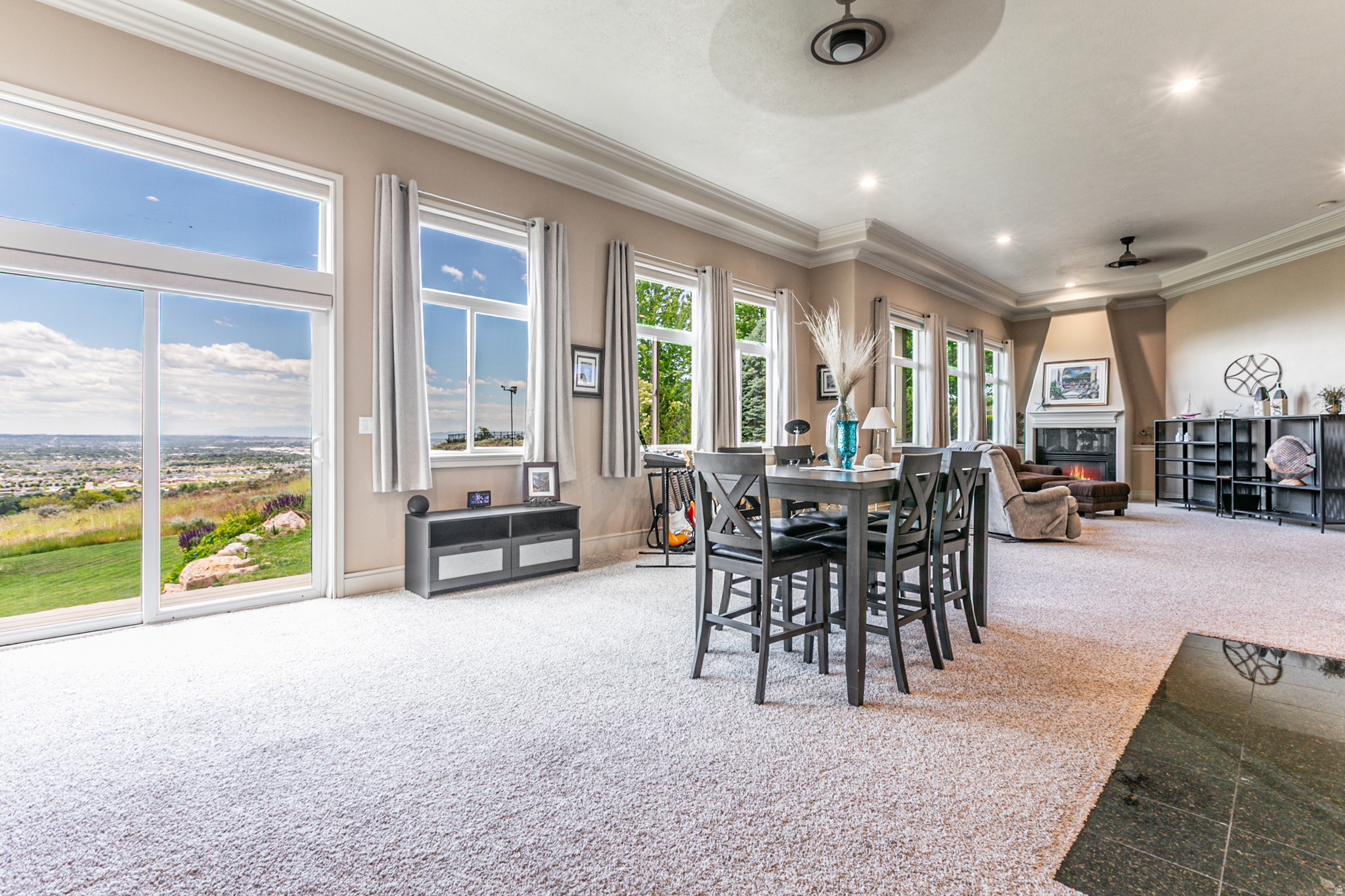 PEBBLE BEACH OF THE - Residential