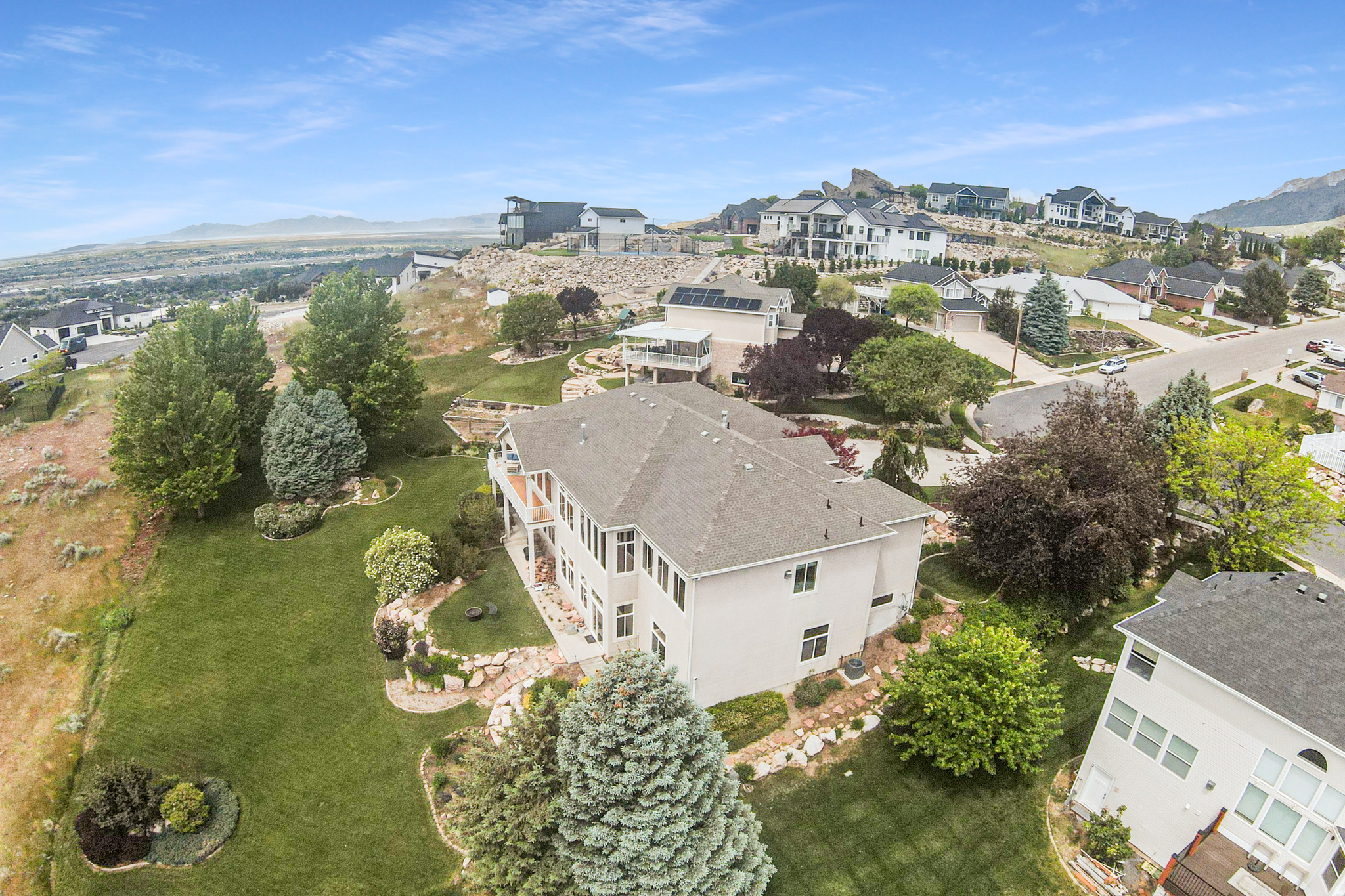 PEBBLE BEACH OF THE - Residential