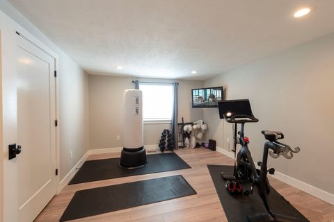 Tiny photo for 3521 S MILLHOLLOW CIR, Salt Lake City, UT 84106 (MLS # 2149308)