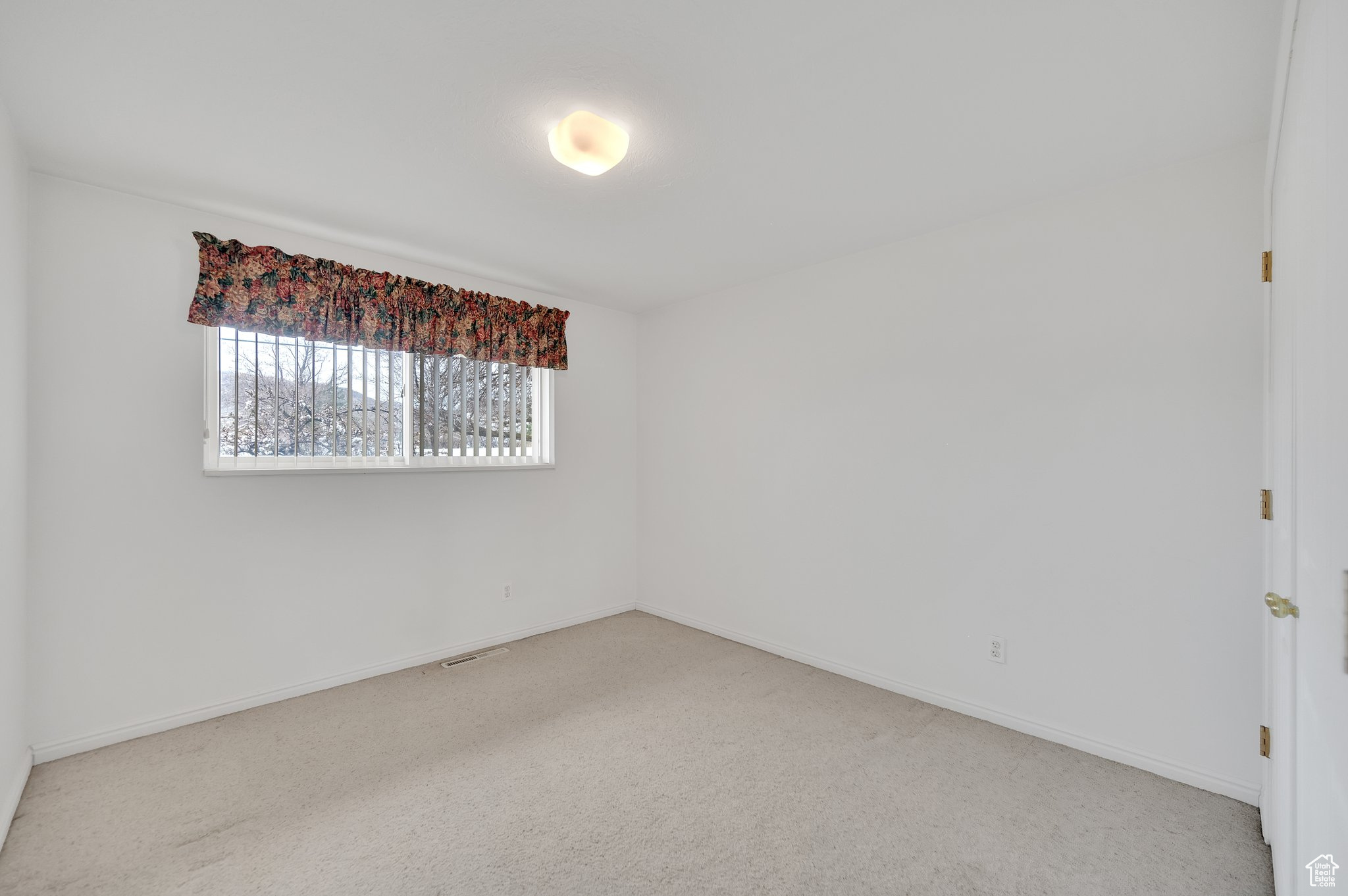 6102 W 13400, Herriman, Utah image 37