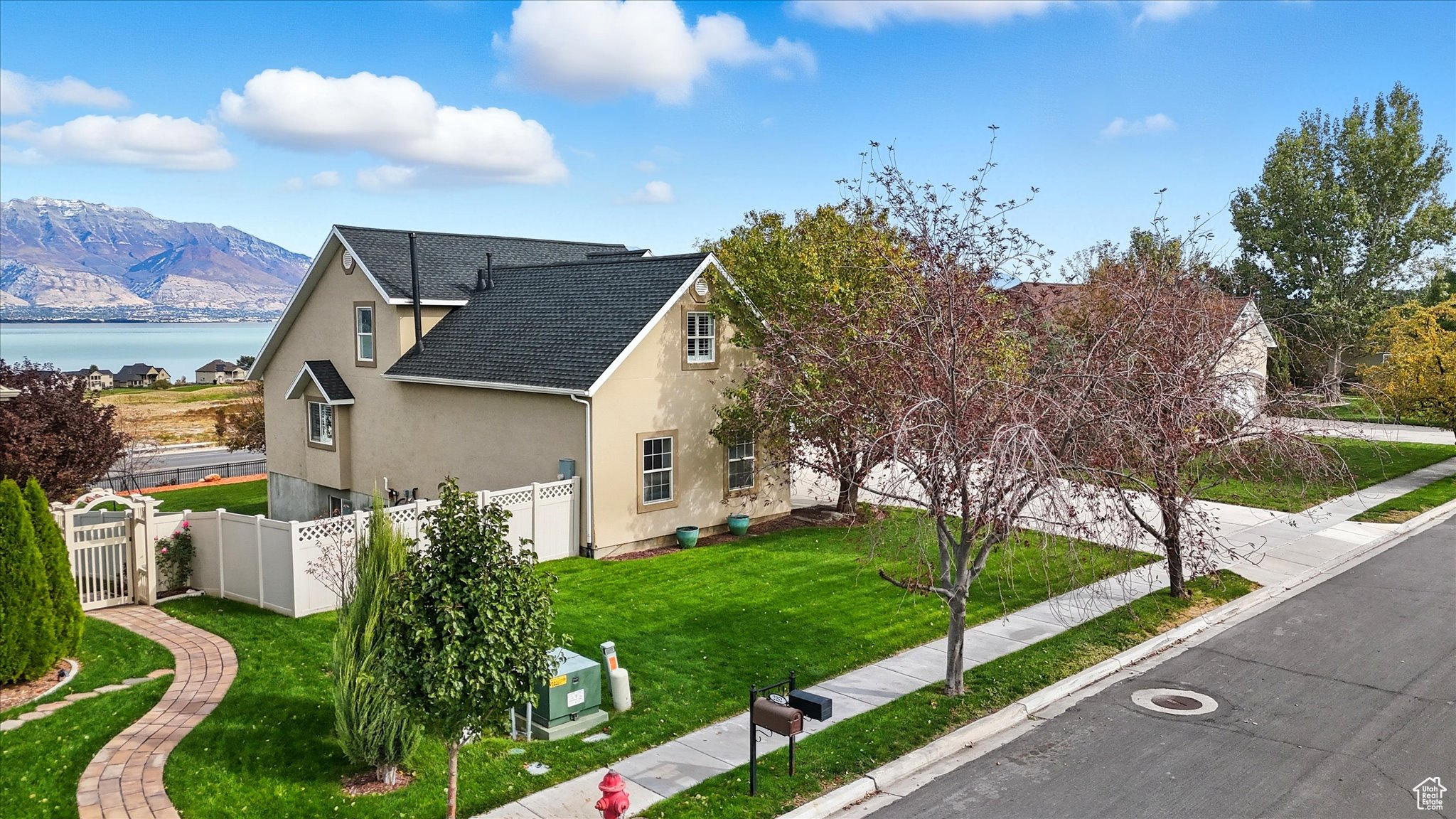 JACOBS RANCH - Residential