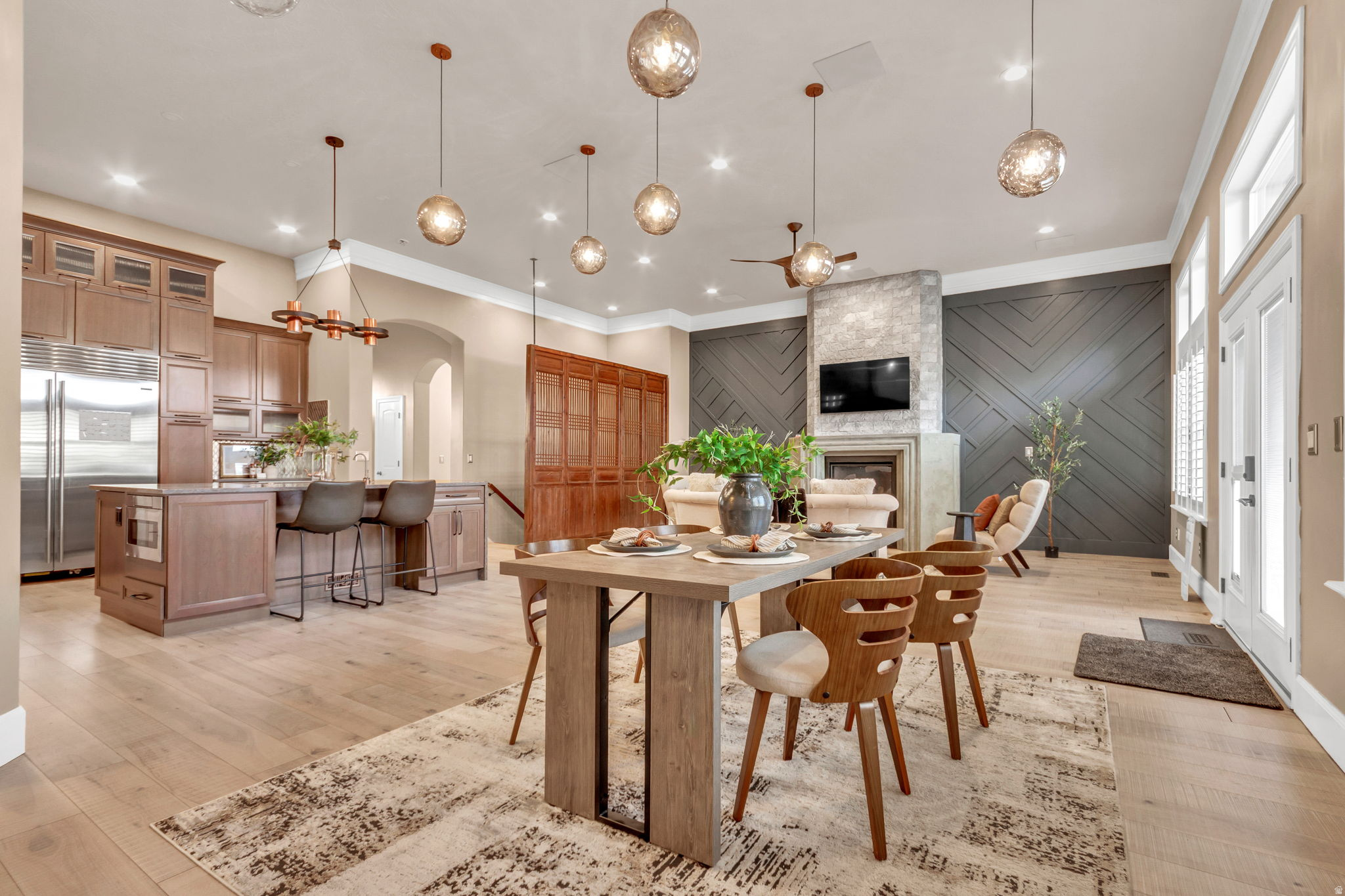 EAGLEPOINTE ESTATES - Residential