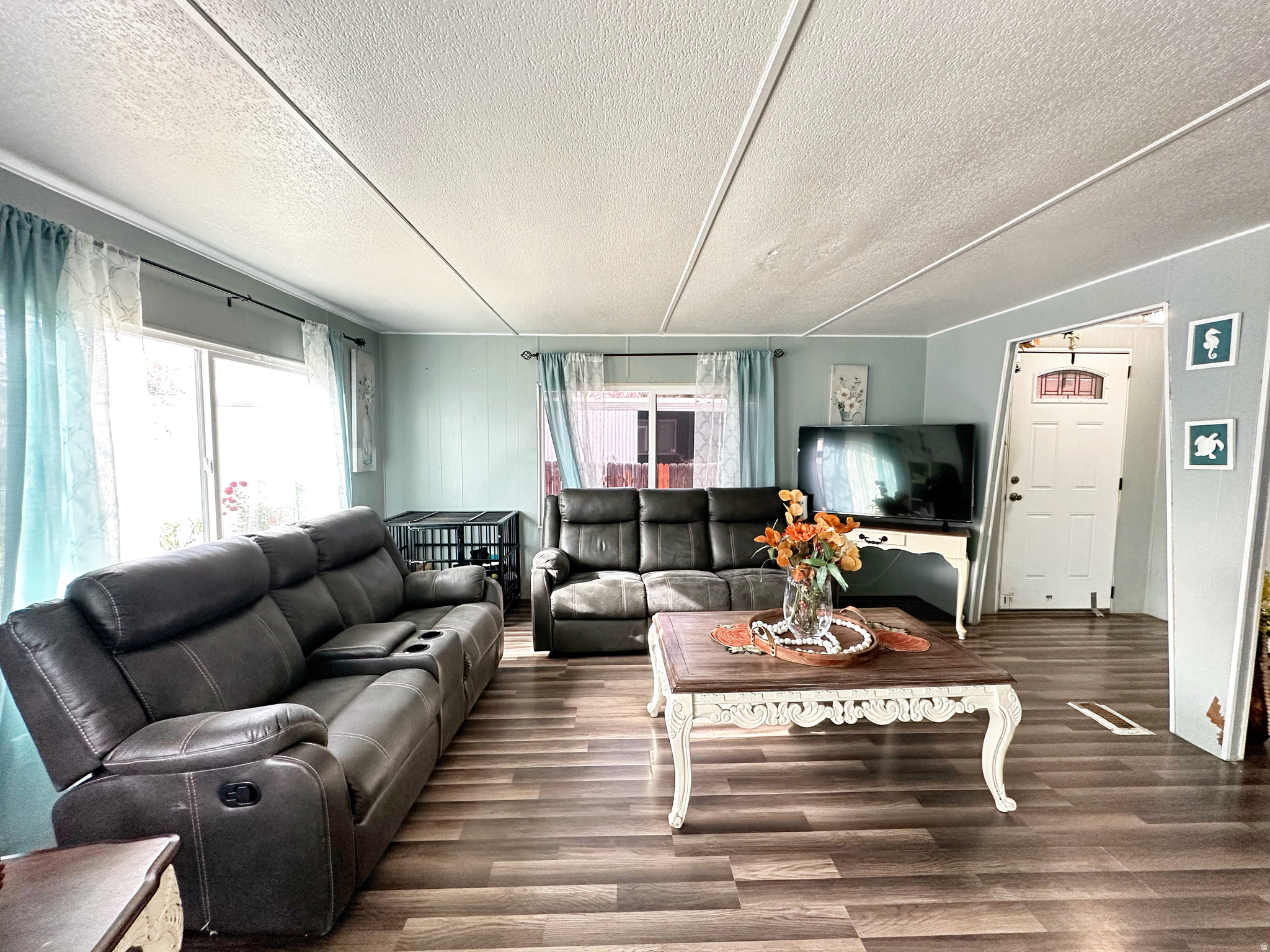 MAJESTIC MEADOWS - Residential