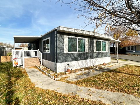 Tiny photo for 978 W FOXGLOVE #227, Taylorsville, UT 84123 (MLS # 2123789)