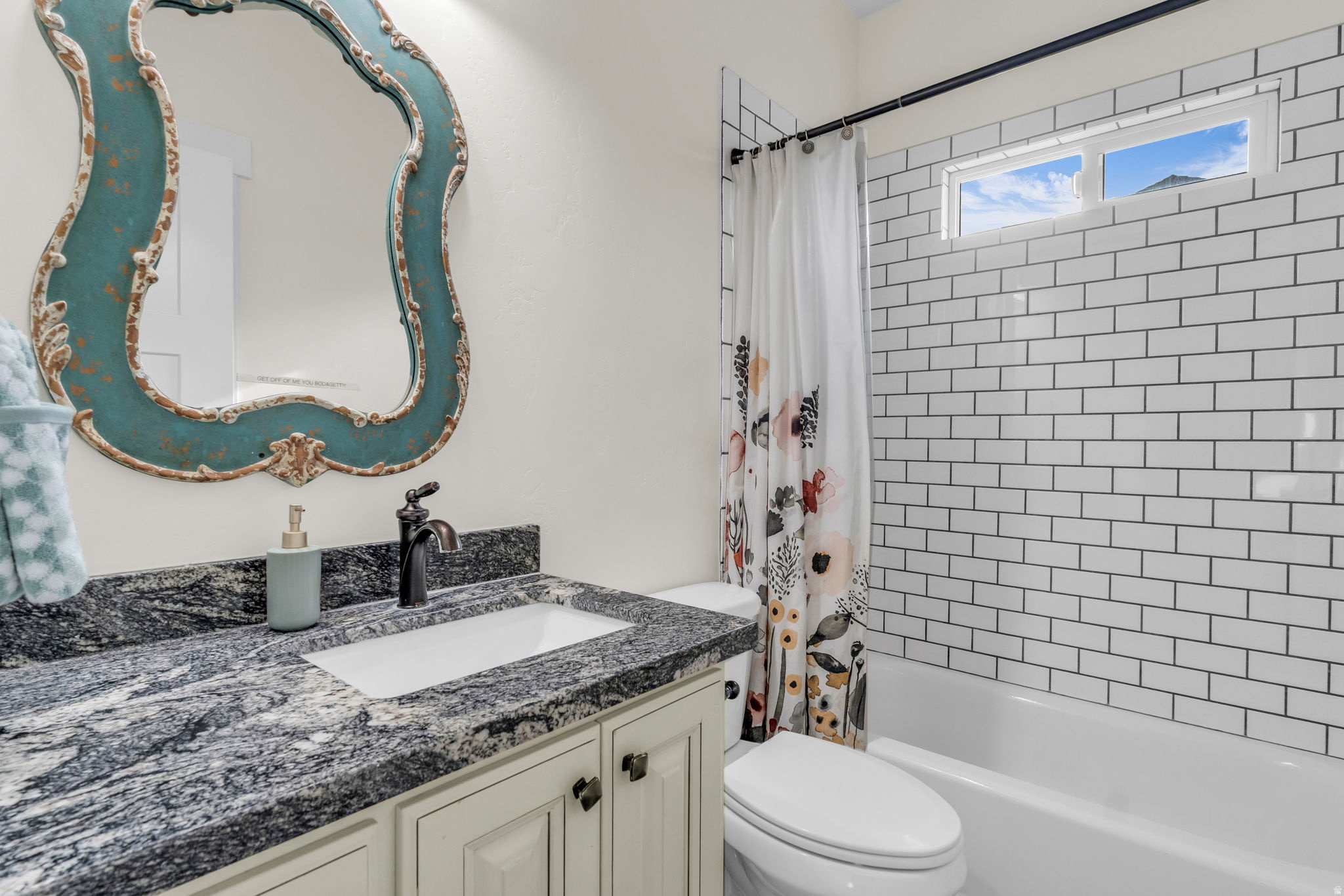 BOULDER SPRINGS ESTATES - Residential