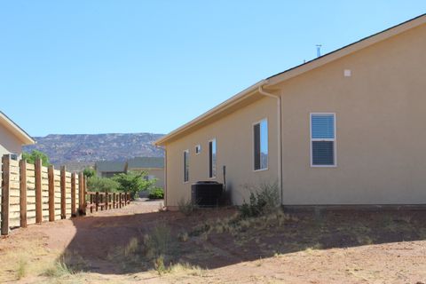 Tiny photo for 1015 E CANYON DR, Big Water, UT 84741 (MLS # 2169004)