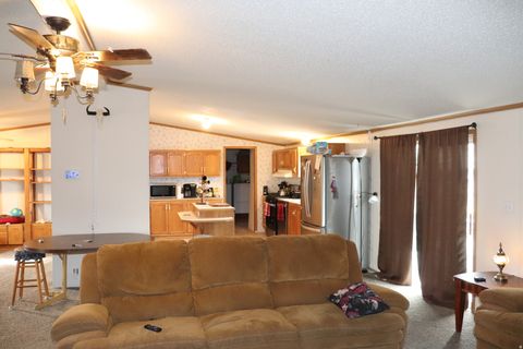 Tiny photo for 535 E 600 N, Vernal, UT 84078 (MLS # 2133726)