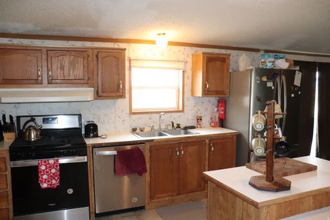 Tiny photo for 535 E 600 N, Vernal, UT 84078 (MLS # 2133726)