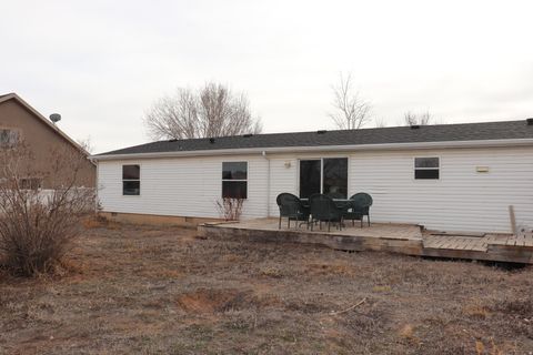 Tiny photo for 535 E 600 N, Vernal, UT 84078 (MLS # 2133726)