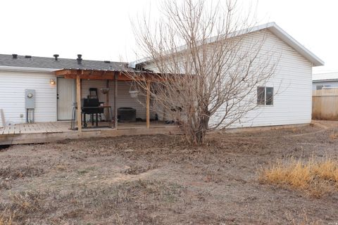 Tiny photo for 535 E 600 N, Vernal, UT 84078 (MLS # 2133726)