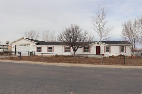 Tiny photo for 535 E 600 N, Vernal, UT 84078 (MLS # 2133726)