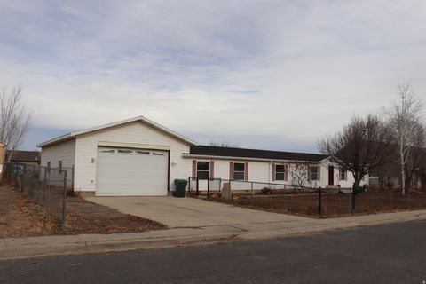 Tiny photo for 535 E 600 N, Vernal, UT 84078 (MLS # 2133726)