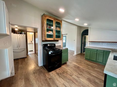 Tiny photo for 545 E 600 S, Payson, UT 84651 (MLS # 2119005)