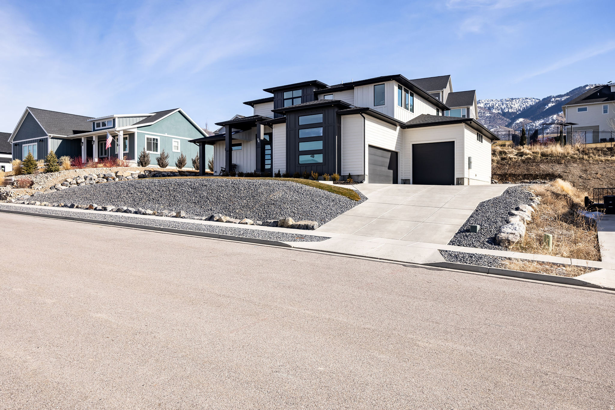 JUNIPER HOLLOW - Residential