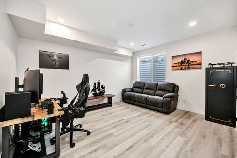 Tiny photo for 94 S 950 E, Hyde Park, UT 84318 (MLS # 2135253)