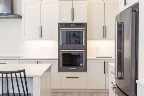 Tiny photo for 94 S 950 E, Hyde Park, UT 84318 (MLS # 2135253)