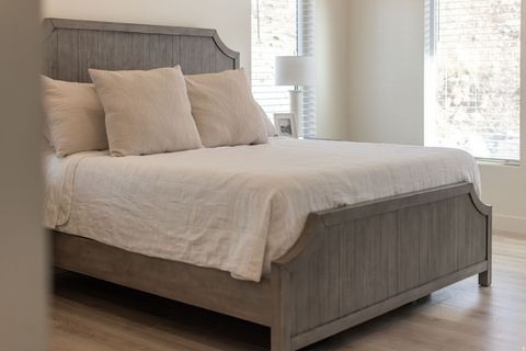 Tiny photo for 94 S 950 E, Hyde Park, UT 84318 (MLS # 2135253)