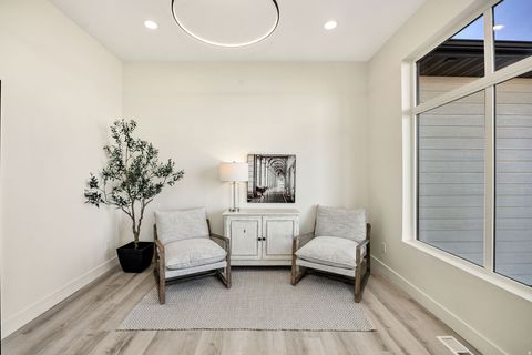 Tiny photo for 94 S 950 E, Hyde Park, UT 84318 (MLS # 2135253)