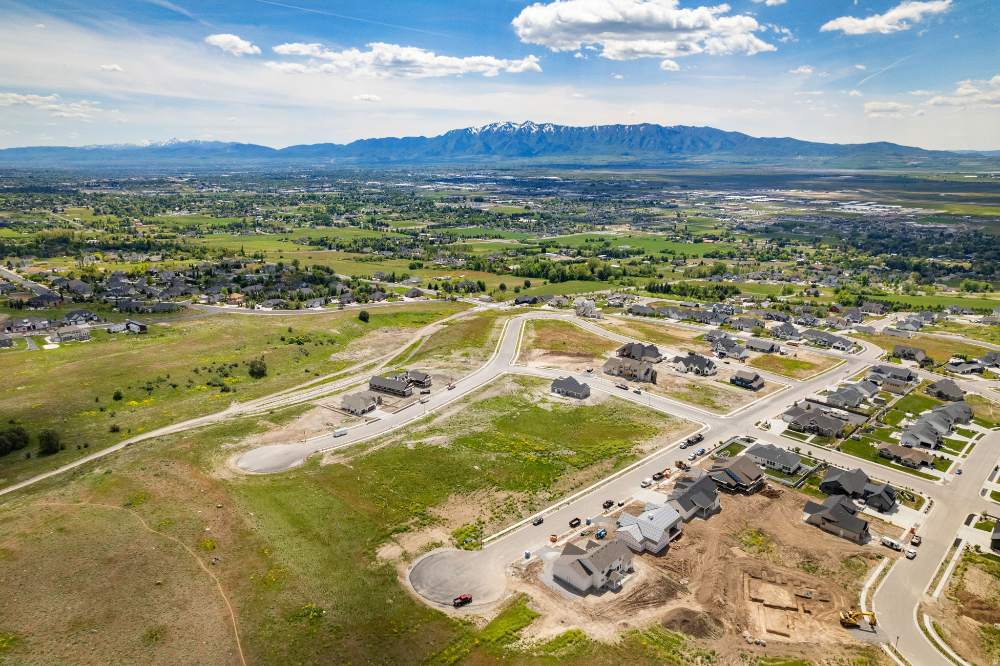 JUNIPER RIDGE - Residential