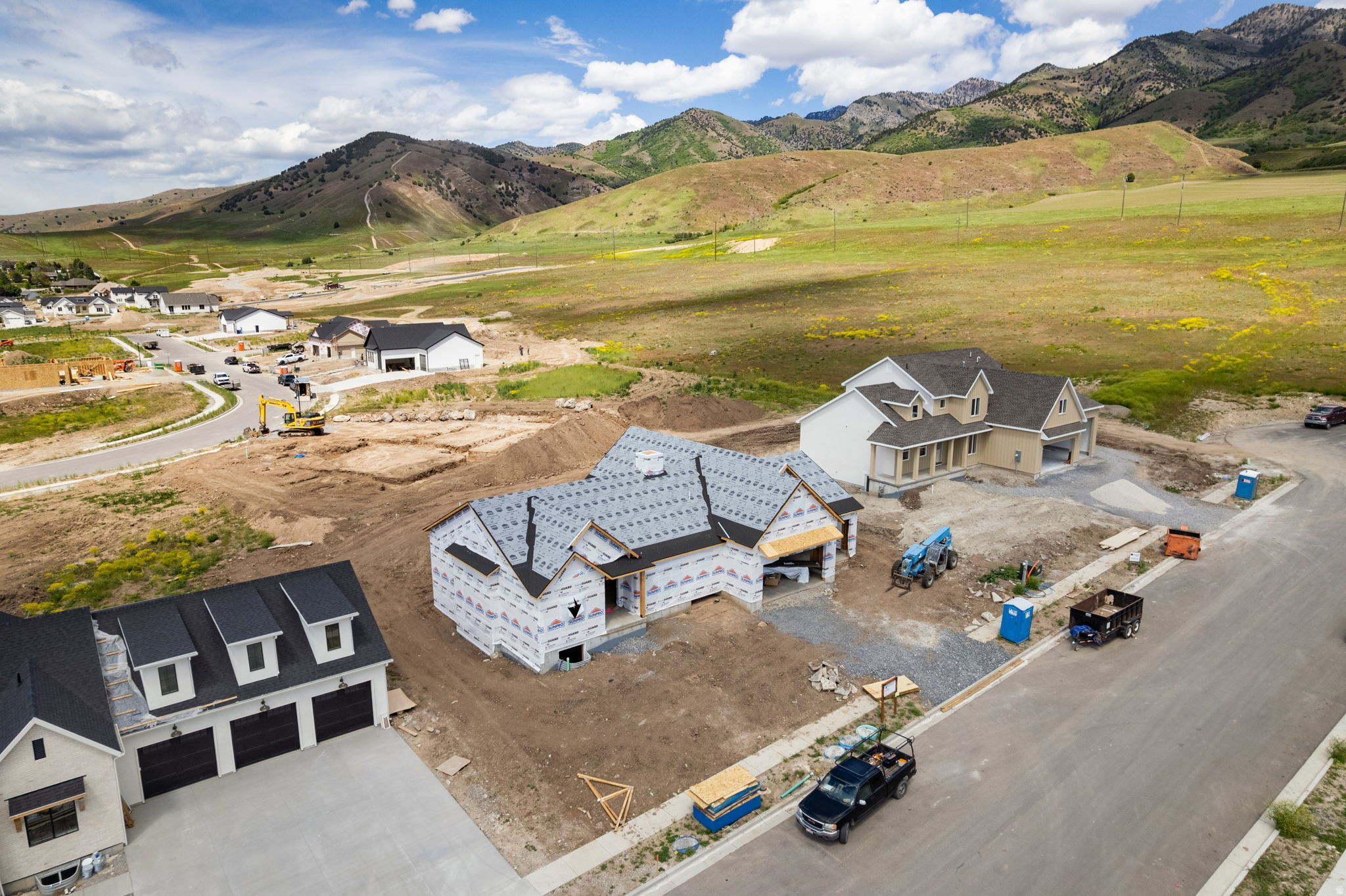 JUNIPER RIDGE - Residential