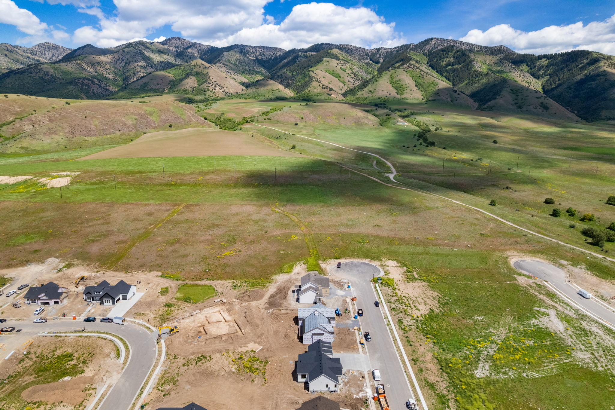 JUNIPER RIDGE - Residential