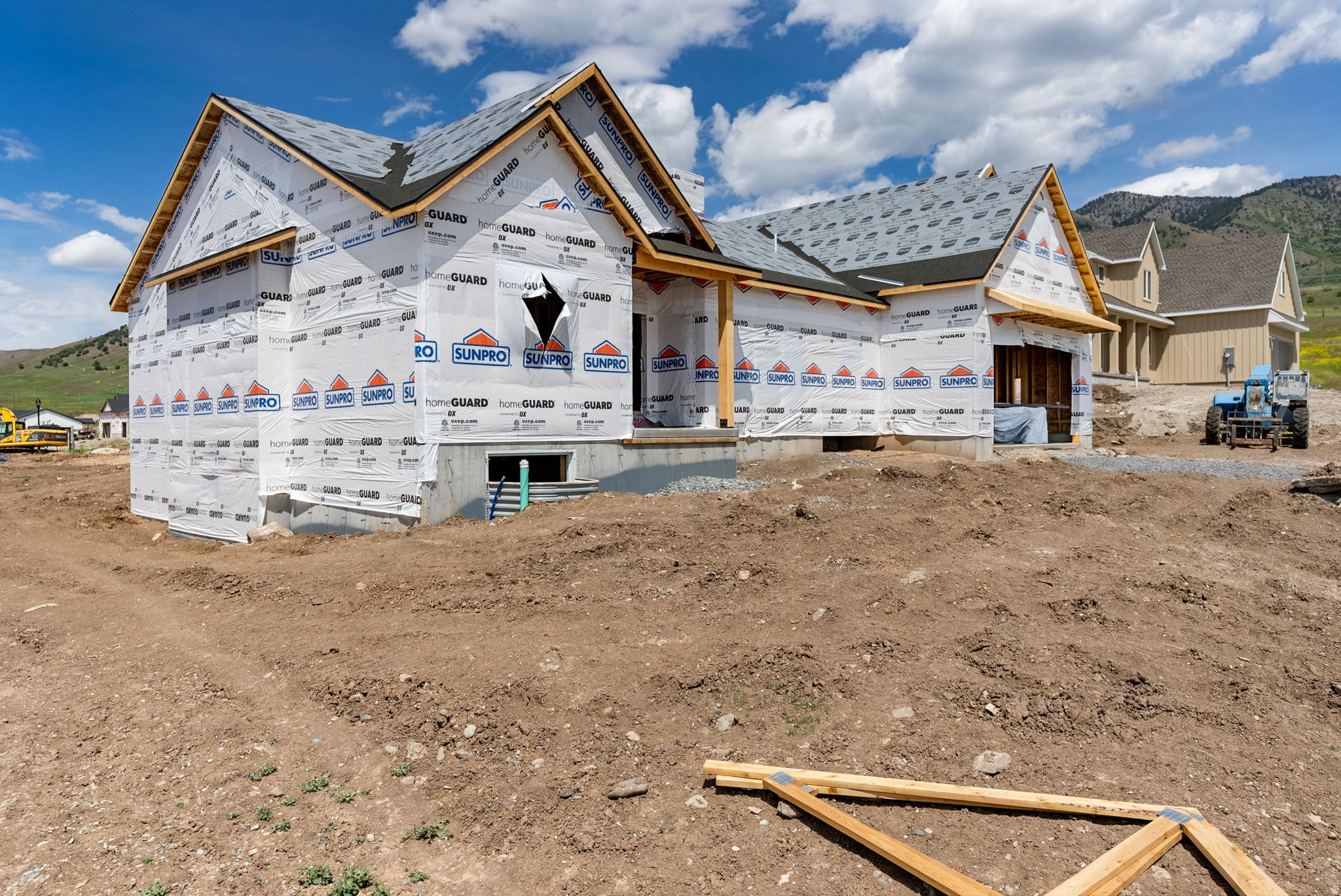 JUNIPER RIDGE - Residential