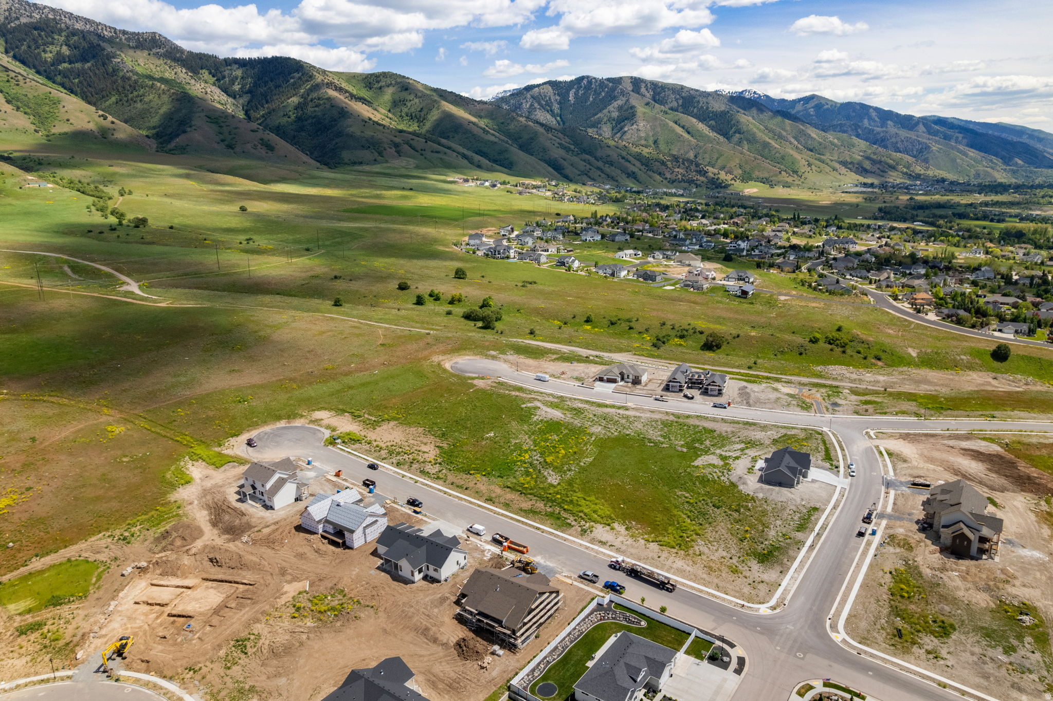 JUNIPER RIDGE - Residential