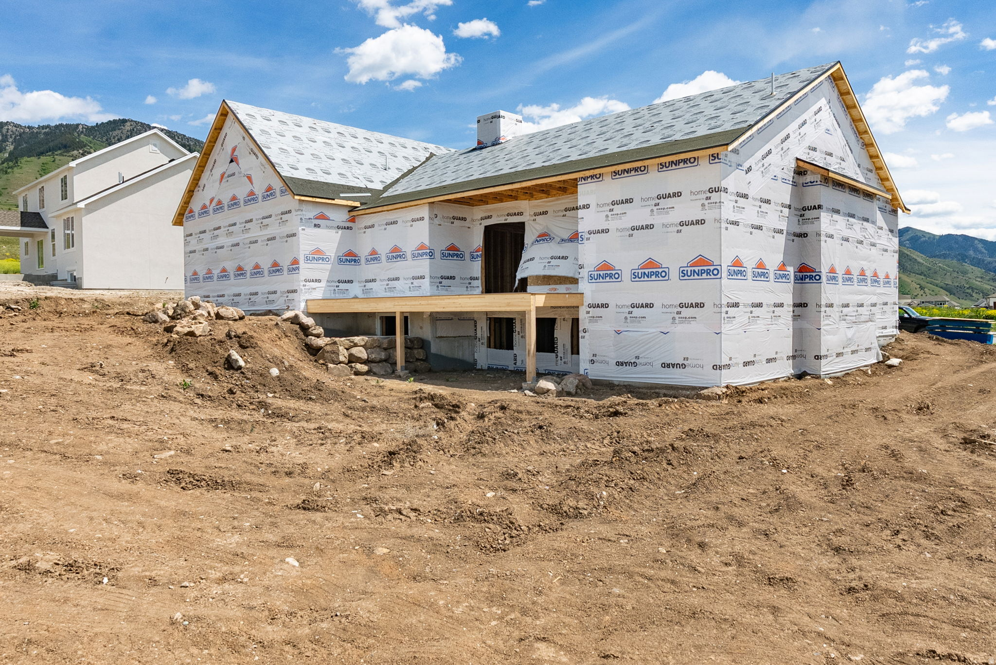JUNIPER RIDGE - Residential