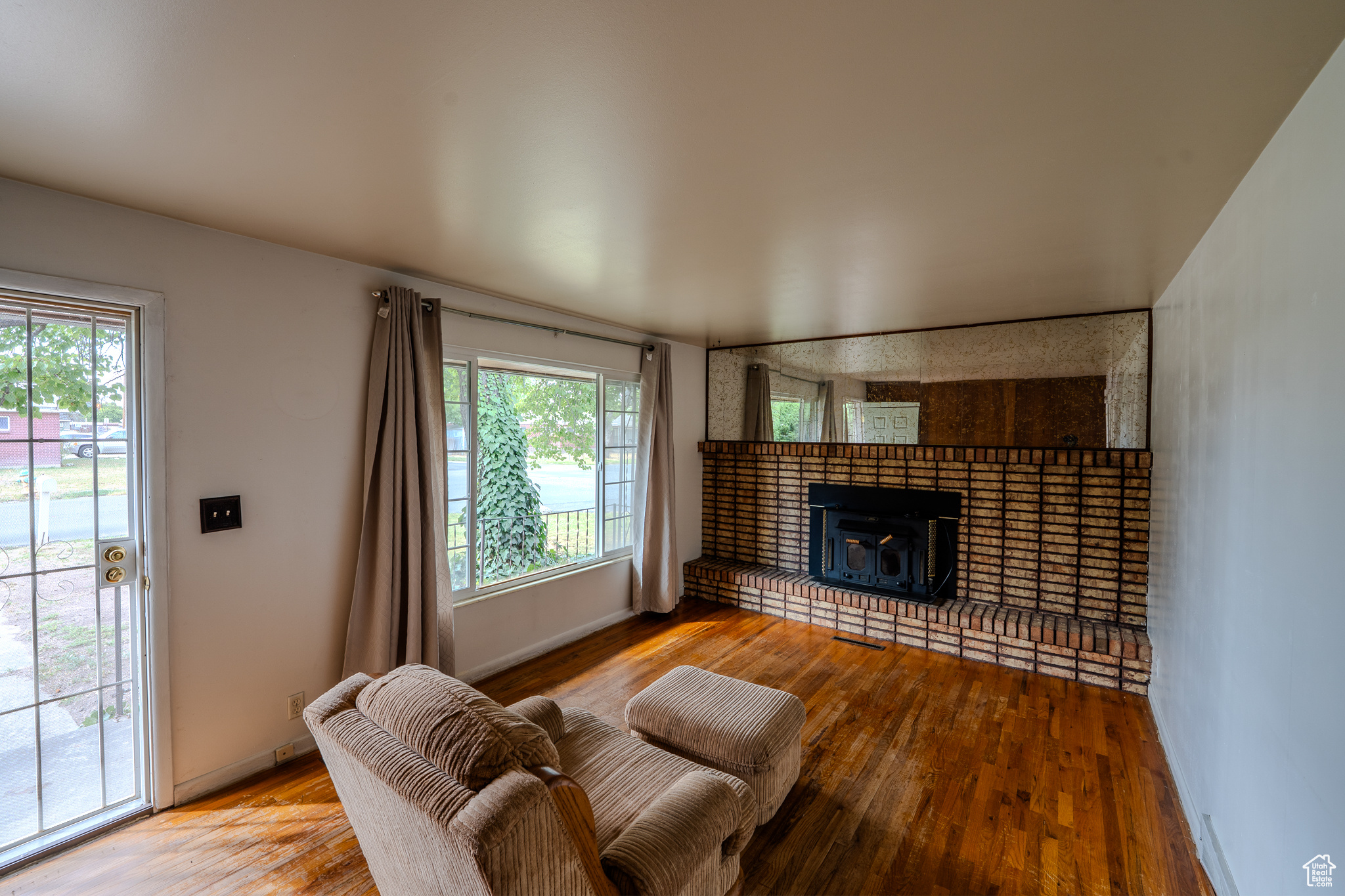 GRANGER GARDENS - Residential