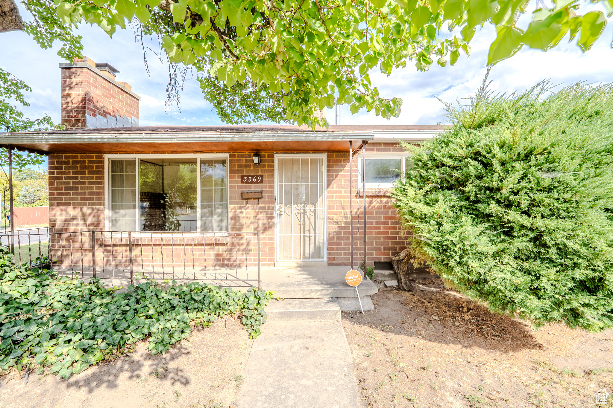 GRANGER GARDENS - Residential