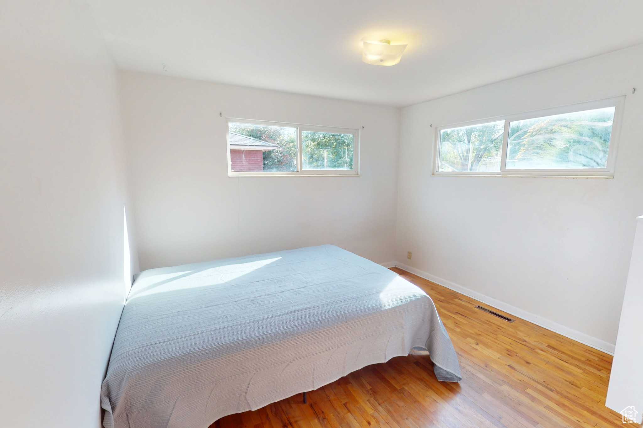 GRANGER GARDENS - Residential