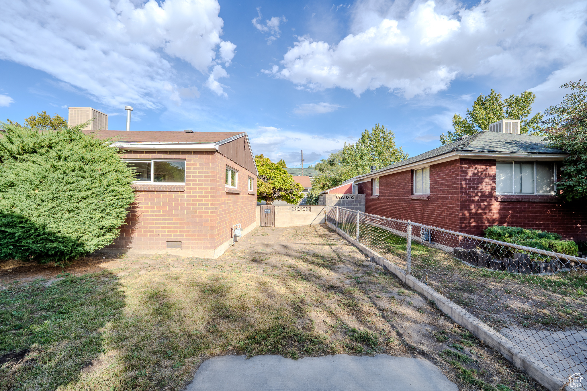 GRANGER GARDENS - Residential