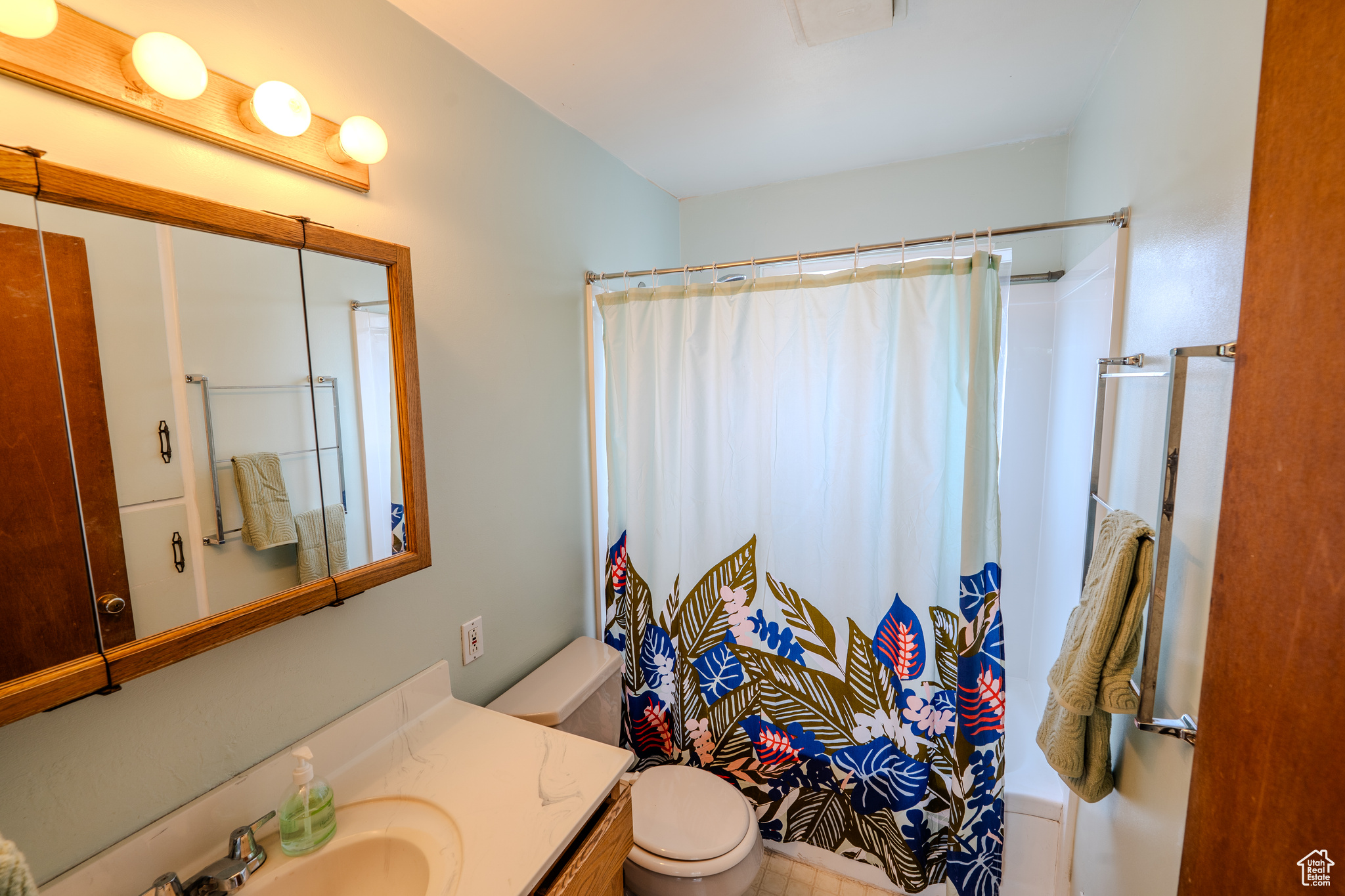 GRANGER GARDENS - Residential