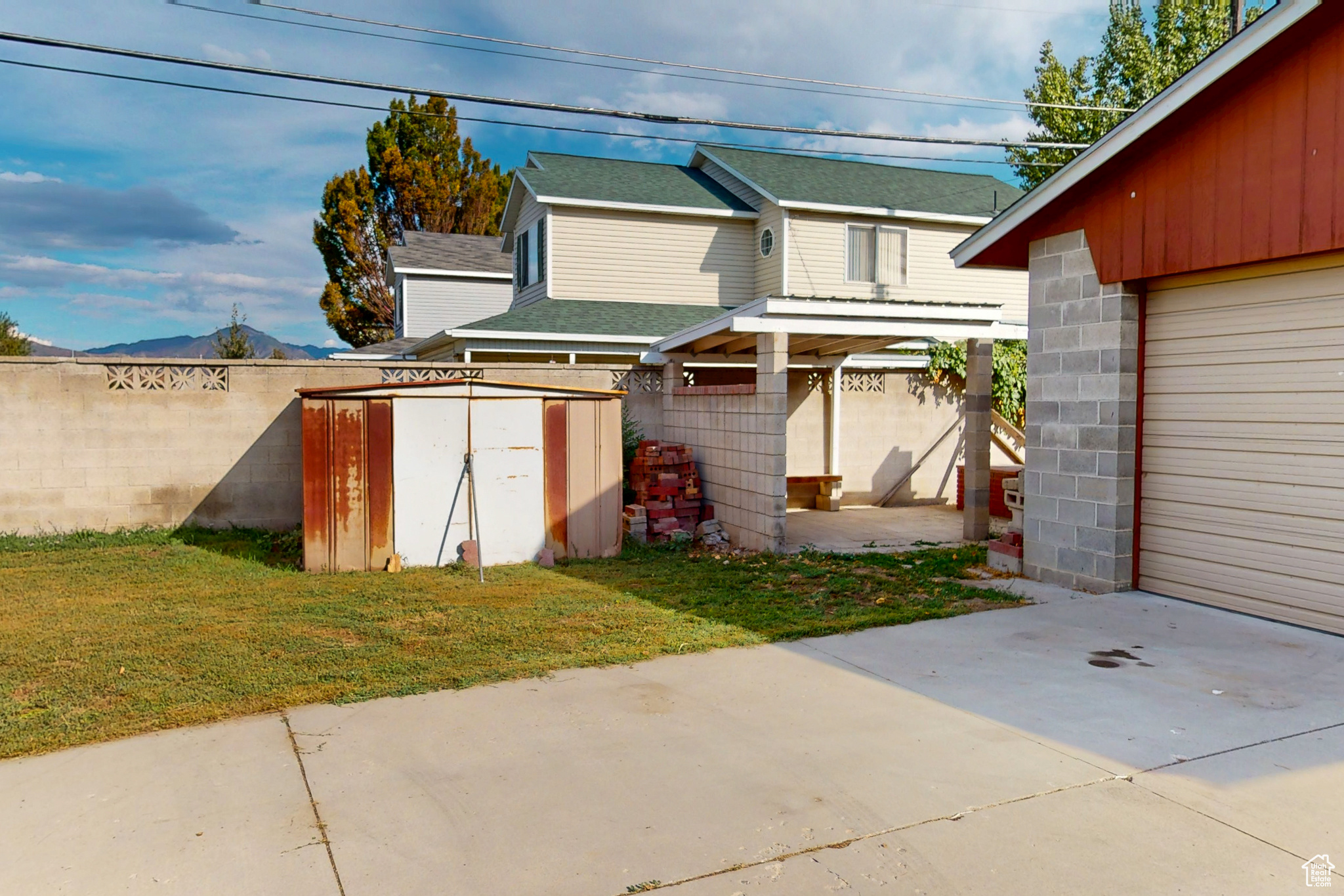 GRANGER GARDENS - Residential