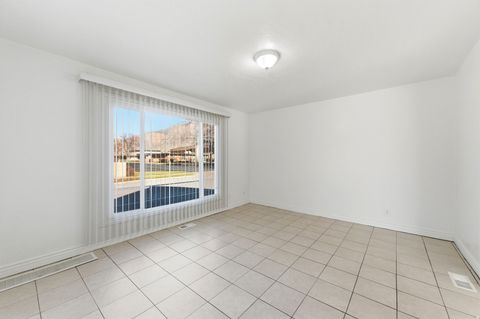 Tiny photo for 1502 LIBERTY AVE, Ogden, UT 84404 (MLS # 2128648)