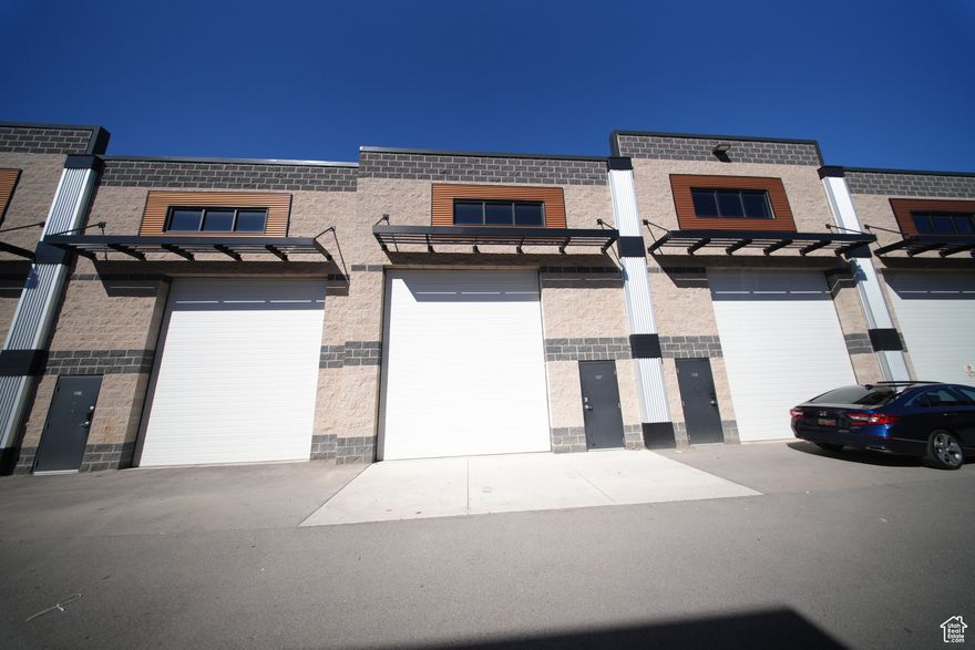 Office - Warehouse Condominium.  CC&R's and Zoning with permitted and conditional uses will be attached to listing.  No retail permitted at this location (Gated, Limited Parking).  Restroom and storage or office finished on main floor and upstairs office. Floor Drain, 16 ft. overhead door. 208 120V 3 Phase Power. $52 Association Dues.