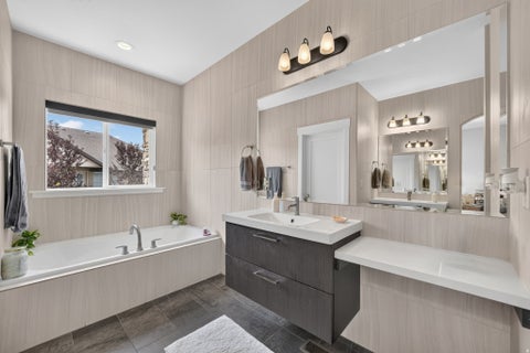 Tiny photo for 1084 LOCH LOMOND CIR, Syracuse, UT 84075 (MLS # 2179021)