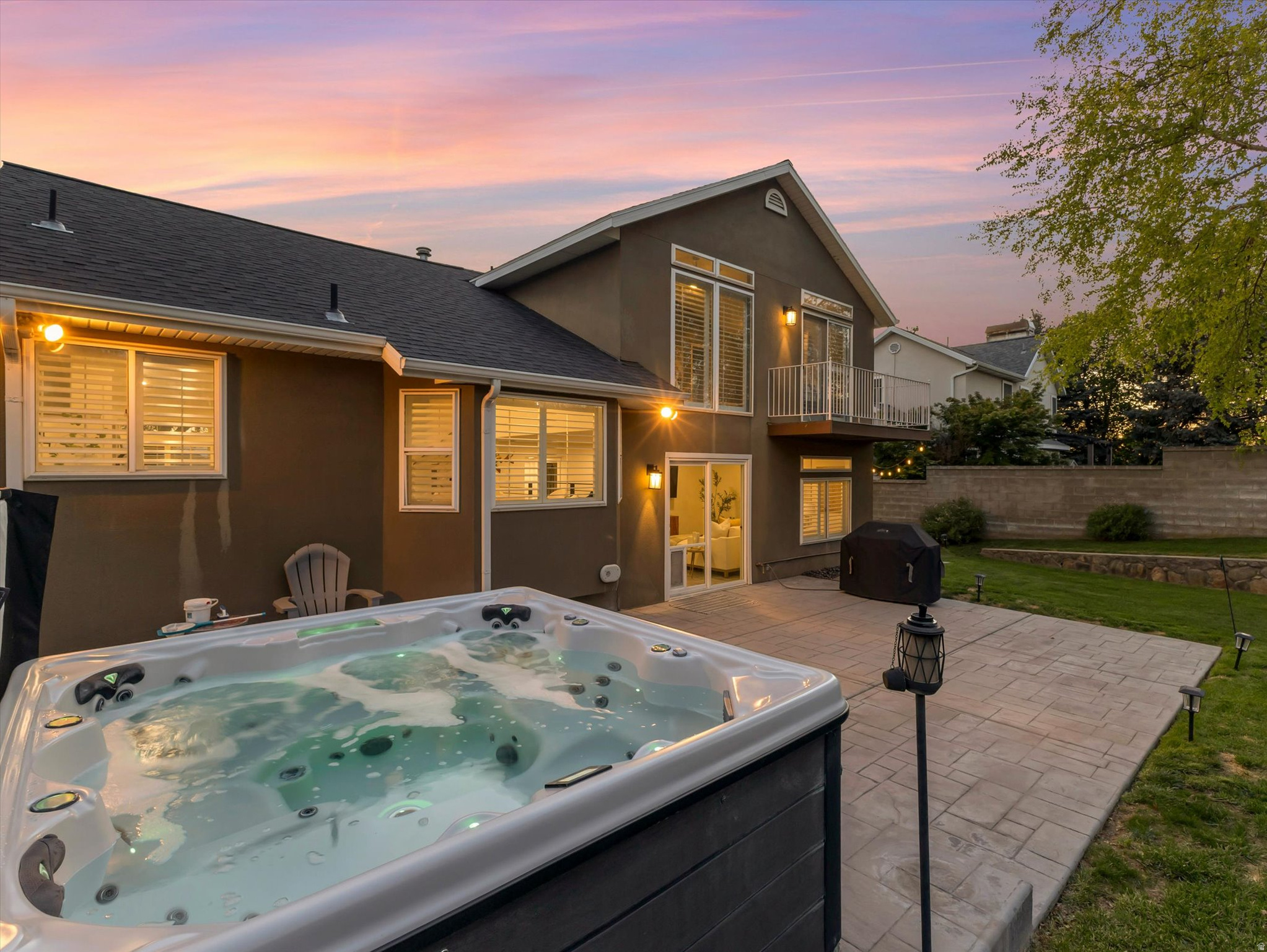 HIGH POINT - Residential