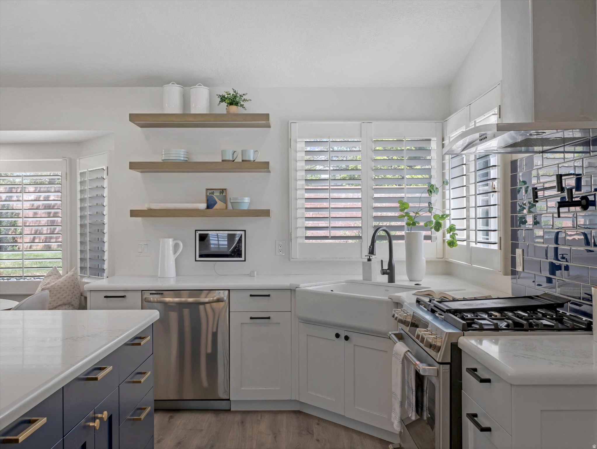 HIGH POINT - Residential