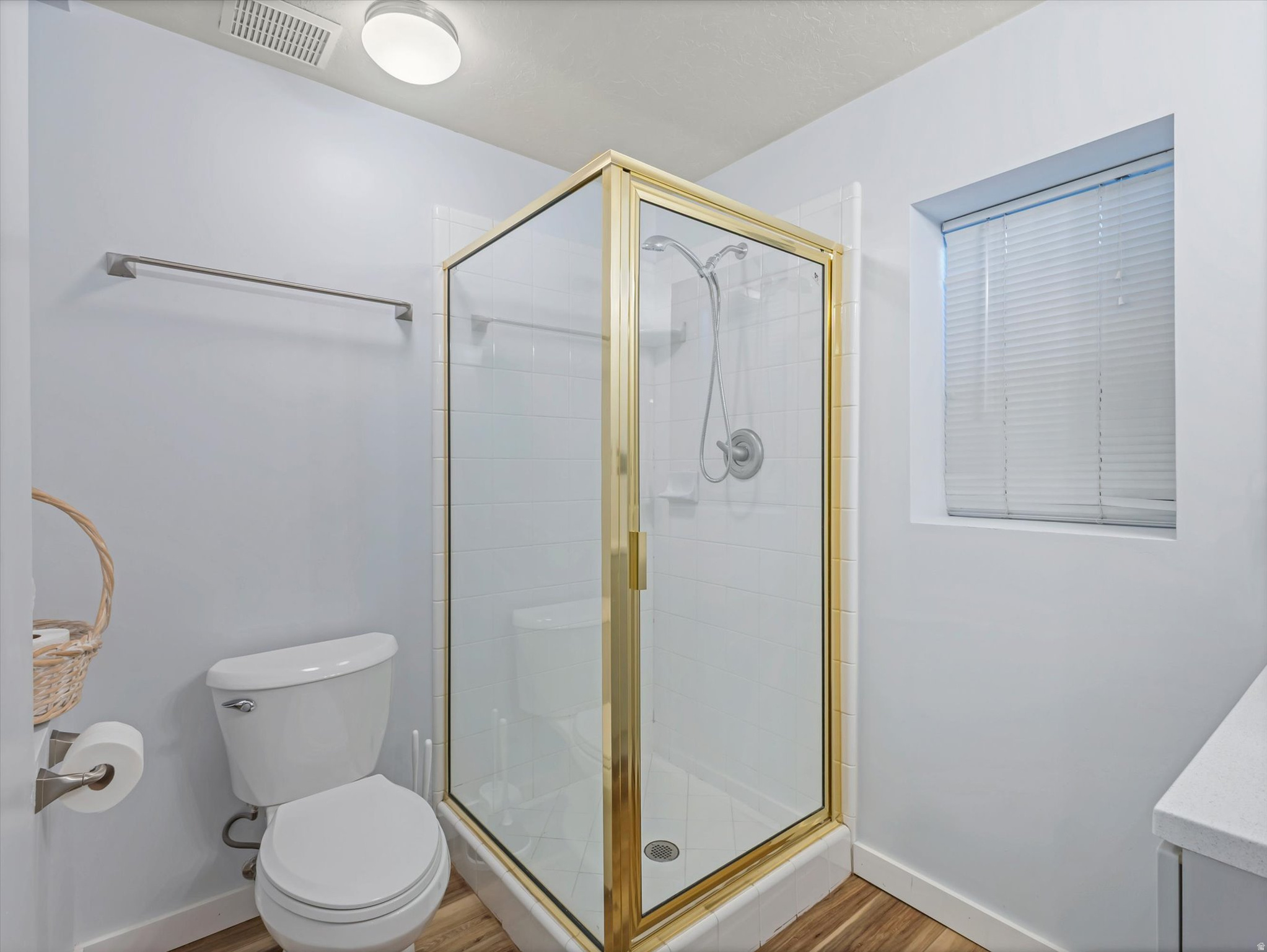 HIGH POINT - Residential