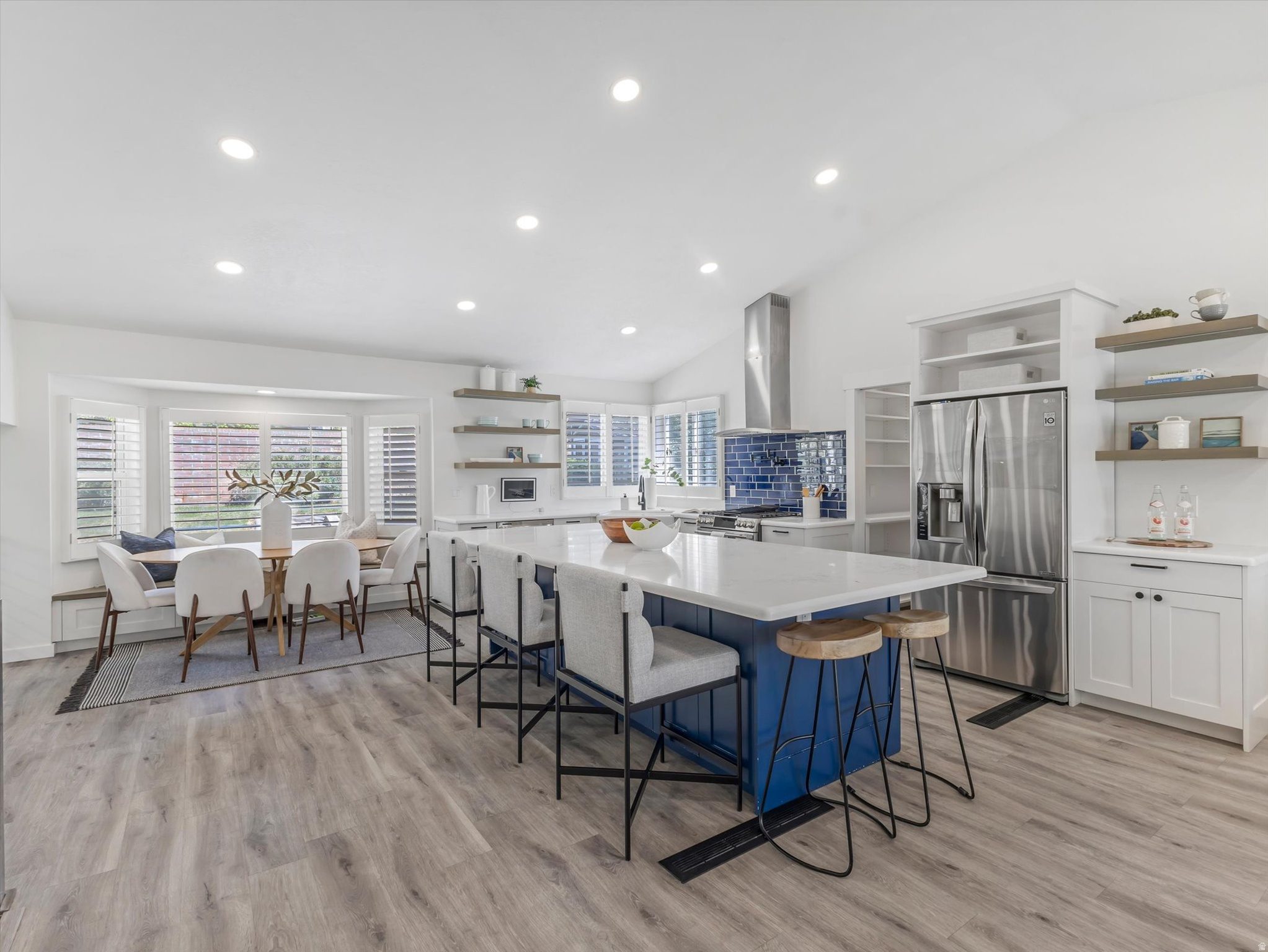 HIGH POINT - Residential
